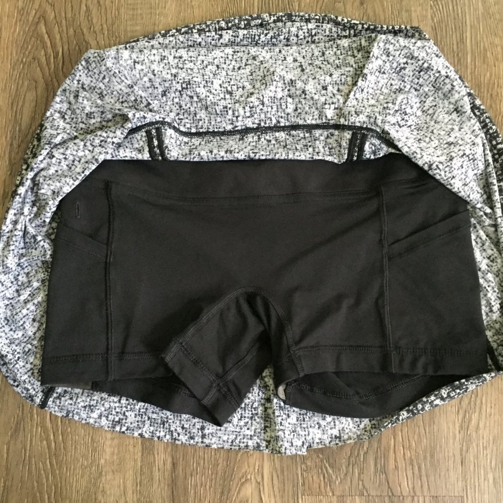 Lululemon Lost In Pace Skirt Daisy Dust Alpine - Picture 9 of 10